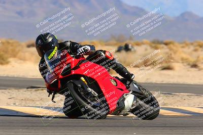 media/Feb-12-2022-SoCal Trackdays (Sat) [[3b21b94a56]]/Turn 16 (125pm)/